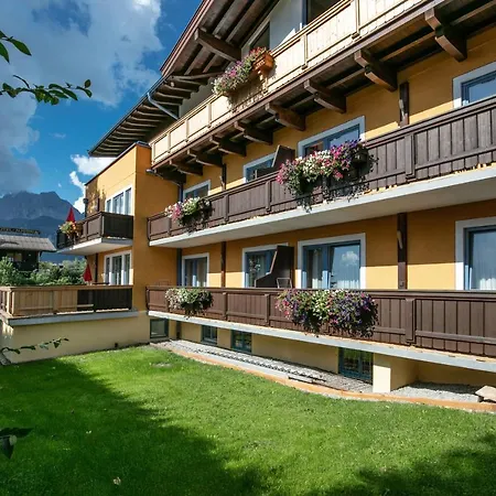 Amadeus Appartement Sankt Johann in Tirol Exterior photo