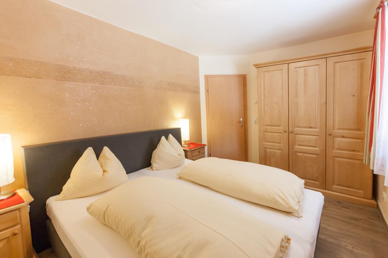 Amadeus Apartment *
