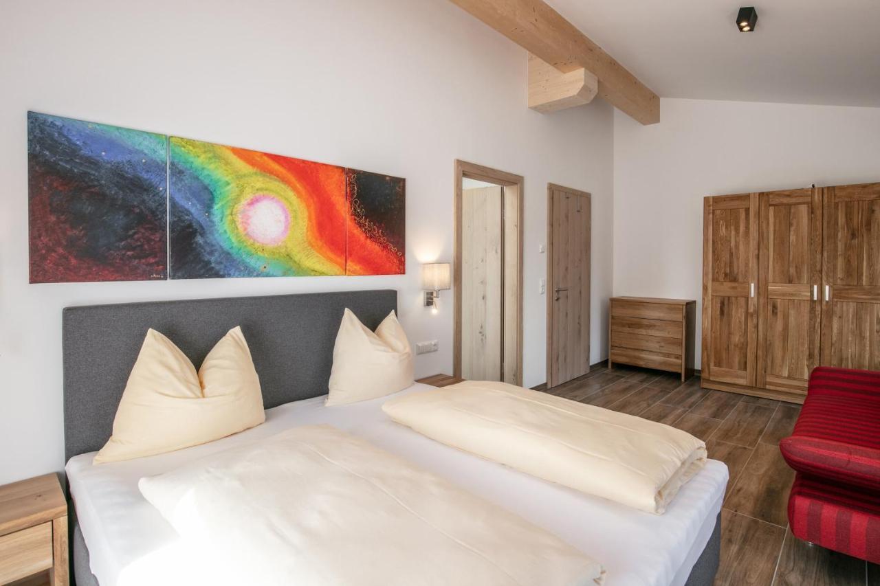 Amadeus Apartment *