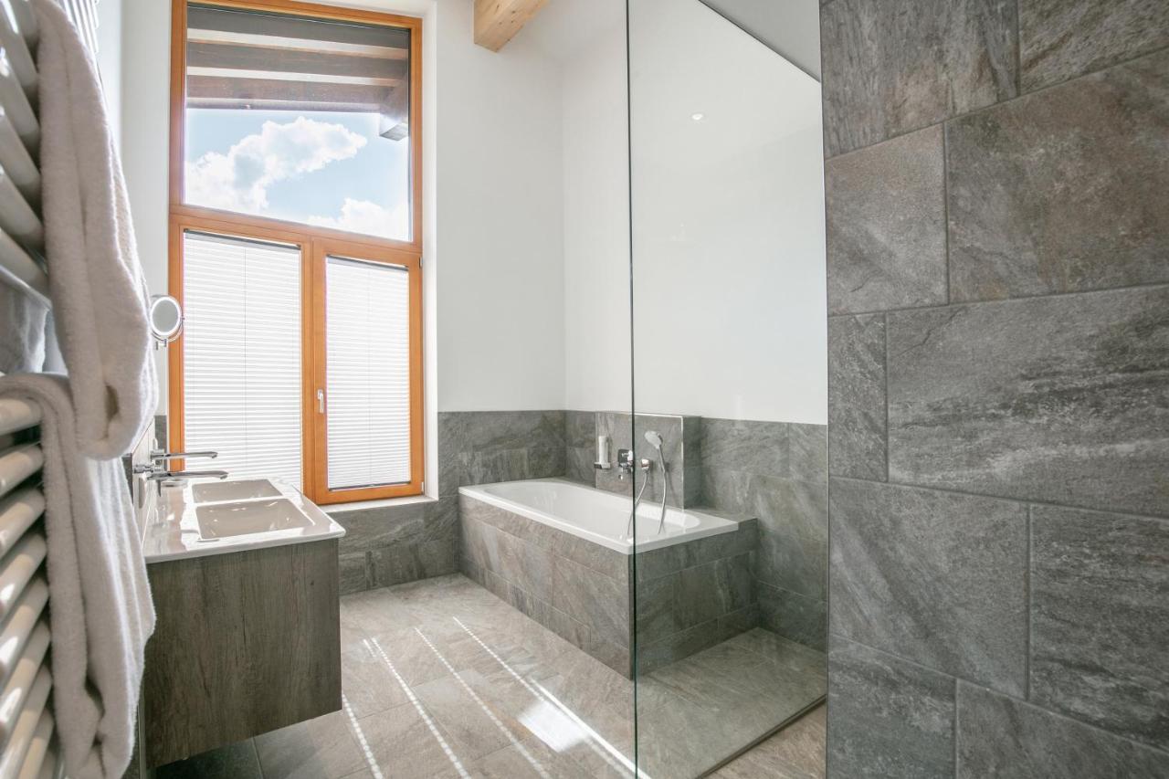 Amadeus Apartamento *